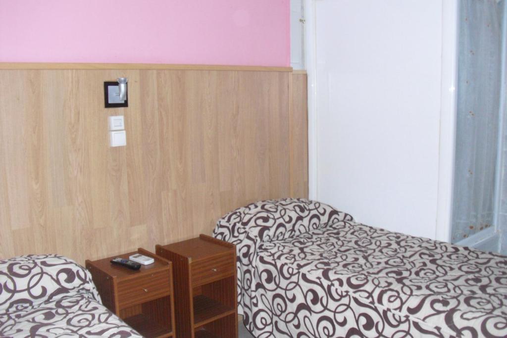 Hostal Daniel - Madrid — Fotos 1